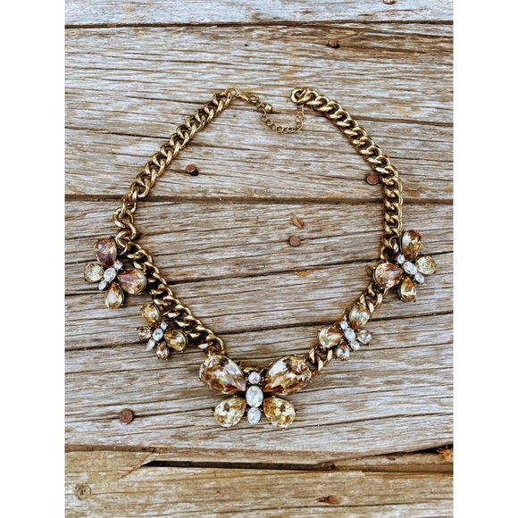 Natasha Chunky Chain Rhinestone Butterfly Statement Necklace - Picture 2 of 9